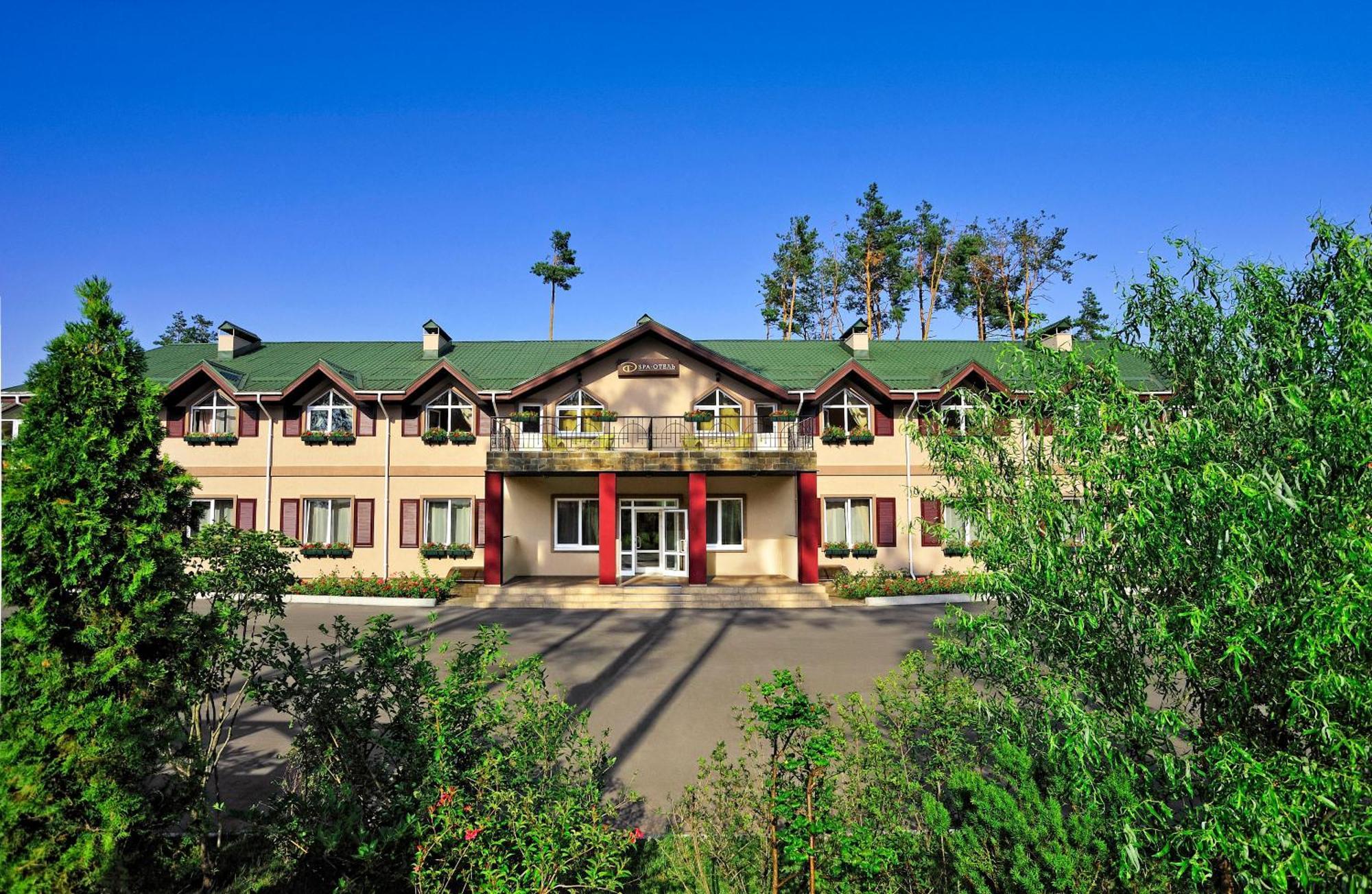 Seasons Spa Boutique Hotel Kozyn Екстериор снимка